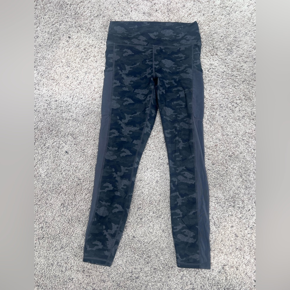 Fabletics on the go Power hold high waisted legging